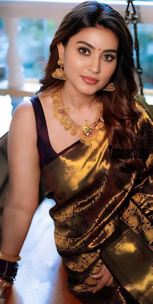 Surbhi Designer Saree With Beauty Look
